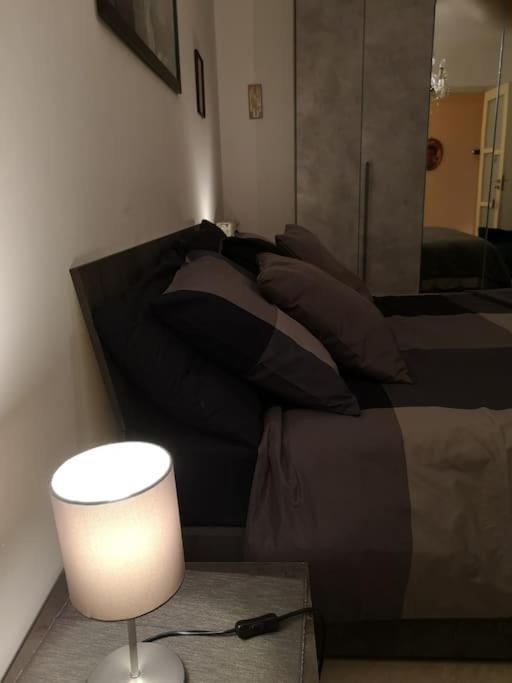 The Trip House - Between The Center And The Sea - Free Wifi And Jacuzzi Катанія Екстер'єр фото
